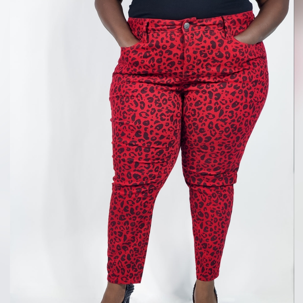 Fashion 1st Leopard Ankle Grazers